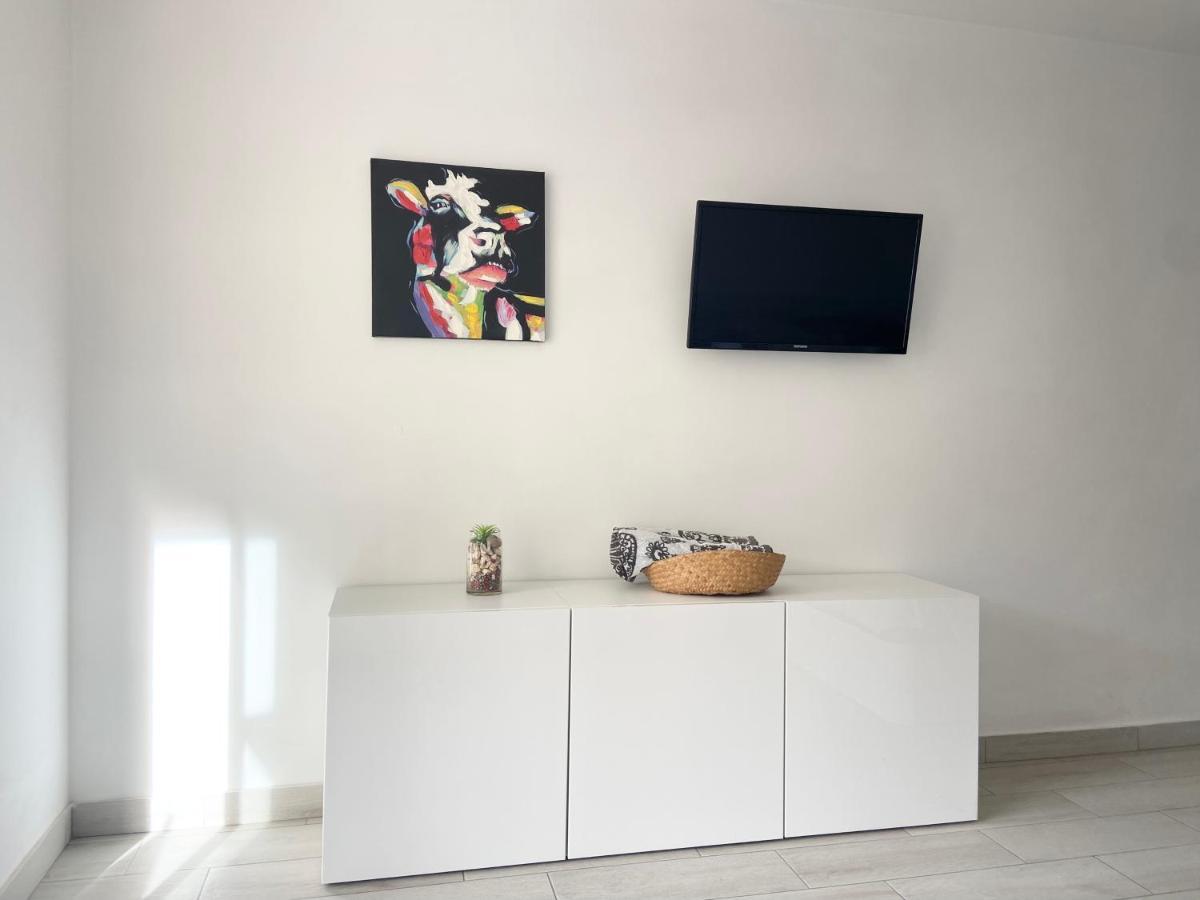 Top Floor, Panoramic Studio, Heated Pool 洛斯克里斯蒂亚诺斯 外观 照片